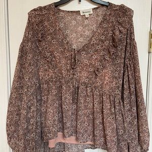 Flowy floral long sleeve boutique top